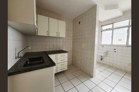 Apartamento para alugar com 85m², 2 quartos e 2 vagas Apartamento para alugar com 85m², 2 quartos e 2 vagasCozinha