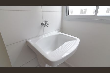 Apartamento à venda com 43m², 2 quartos e sem vagaCozinha e Área de Serviço