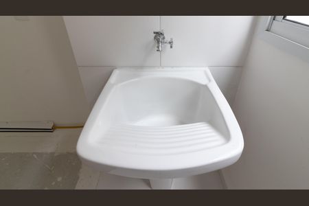 Apartamento à venda com 43m², 2 quartos e sem vagaCozinha e Área de Serviço