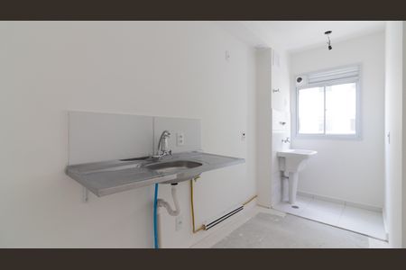 Apartamento à venda com 43m², 2 quartos e sem vagaCozinha e Área de Serviço