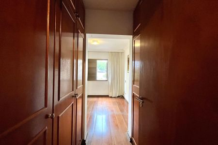 Apartamento à venda com 96m², 3 quartos e 2 vagas Apartamento à venda com 96m², 3 quartos e 2 vagasCloset da Suíte