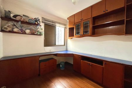 Apartamento à venda com 96m², 3 quartos e 2 vagas Apartamento à venda com 96m², 3 quartos e 2 vagasQuarto 2