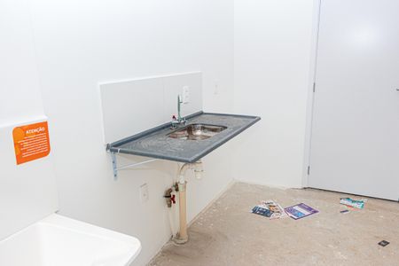 Apartamento à venda com 40m², 2 quartos e sem vagaCozinha e Área de Serviço