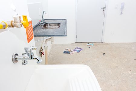 Apartamento à venda com 40m², 2 quartos e sem vagaCozinha e Área de Serviço