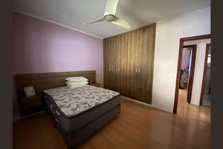 Casa à venda com 138m², 2 quartos e 5 vagas Casa à venda com 138m², 2 quartos e 5 vagasQuarto