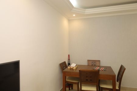 Sala de casa de condomínio à venda com 2 quartos, 72m² em Parque Sonia, São Paulo