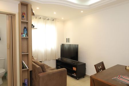 Sala de casa de condomínio à venda com 2 quartos, 72m² em Parque Sonia, São Paulo