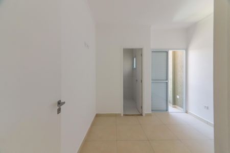 Casa à venda com 80m², 2 quartos e 2 vagasSuíte