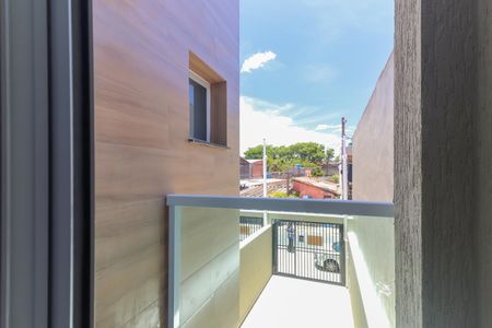 Casa à venda com 80m², 2 quartos e 2 vagasSacada Suíte