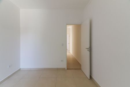 Casa à venda com 80m², 2 quartos e 2 vagasSuíte