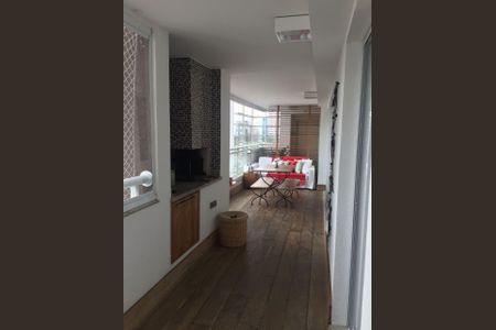 Apartamento para alugar com 155m², 2 quartos e 2 vagas Apartamento para alugar com 155m², 2 quartos e 2 vagasSacada