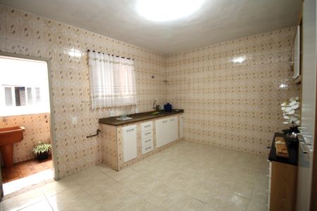 Apartamento para alugar com 90m², 2 quartos e 1 vagaCozinha