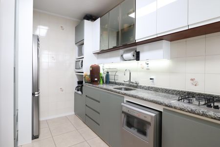 Apartamento à venda com 93m², 3 quartos e 2 vagasCozinha