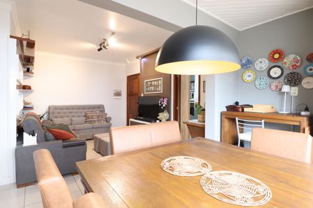 Sala de apartamento à venda com 3 quartos, 93m² em Jardim Itu, Porto Alegre