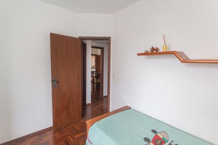 Apartamento à venda com 95m², 3 quartos e 2 vagasQuarto 1