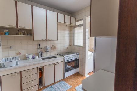 Apartamento à venda com 95m², 3 quartos e 2 vagasCozinha