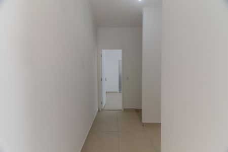 Casa à venda com 80m², 2 quartos e 2 vagas Casa à venda com 80m², 2 quartos e 2 vagasCorredor