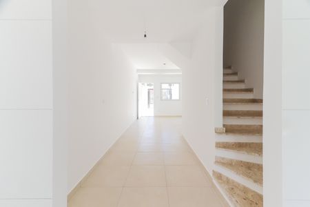 Casa à venda com 80m², 2 quartos e 2 vagas Casa à venda com 80m², 2 quartos e 2 vagasCozinha