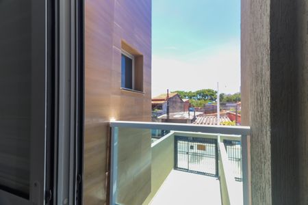 Casa à venda com 80m², 2 quartos e 2 vagasSuíte