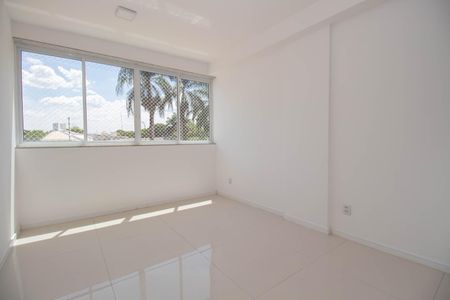 Sala de apartamento para alugar com 1 quarto, 39m² em Shcgn 703, Brasília