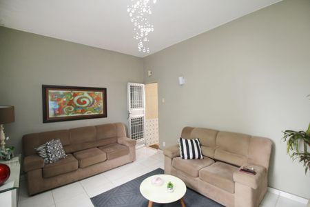 Sala de apartamento para alugar com 3 quartos, 100m² em Olaria, Rio de Janeiro