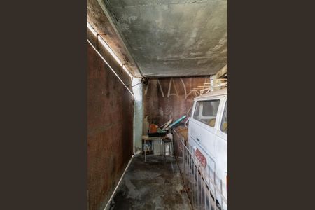 Casa à venda com 200m², 7 quartos e 5 vagas Casa à venda com 200m², 7 quartos e 5 vagasGaragem