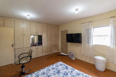 Casa à venda com 200m², 7 quartos e 5 vagas Casa à venda com 200m², 7 quartos e 5 vagasSuíte 1