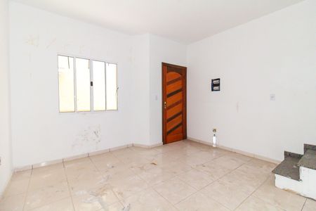 Casa de condomínio para alugar com 250m², 2 quartos e 1 vaga Casa de condomínio para alugar com 250m², 2 quartos e 1 vagaSala