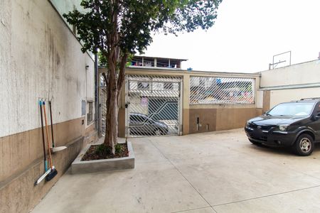 Casa de condomínio para alugar com 250m², 2 quartos e 1 vaga Casa de condomínio para alugar com 250m², 2 quartos e 1 vagaEstacionamento e Entrada