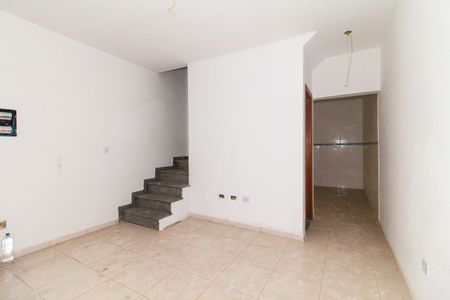 Casa de condomínio para alugar com 250m², 2 quartos e 1 vaga Casa de condomínio para alugar com 250m², 2 quartos e 1 vagaSala