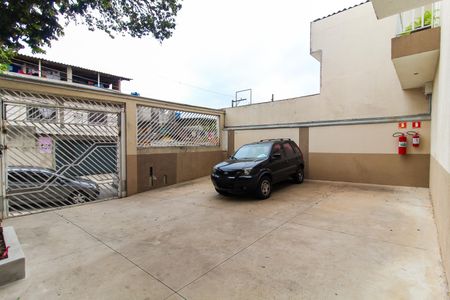 Casa de condomínio para alugar com 250m², 2 quartos e 1 vaga Casa de condomínio para alugar com 250m², 2 quartos e 1 vagaEstacionamento e Entrada
