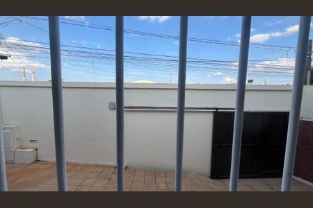Vista da Sala de casa à venda com 3 quartos, 204m² em Jardim Bela Vista, Campinas