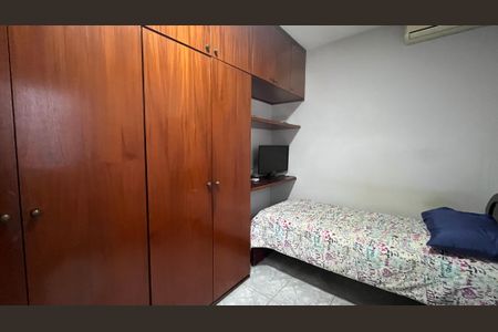 Casa à venda com 204m², 3 quartos e 2 vagasQuarto 2