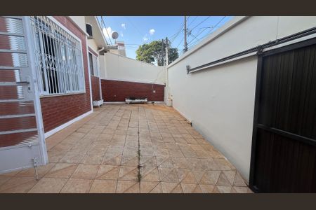 Casa à venda com 204m², 3 quartos e 2 vagasÁrea Externa