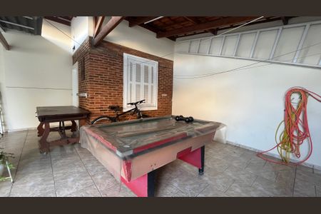 Casa à venda com 204m², 3 quartos e 2 vagasÁrea Externa