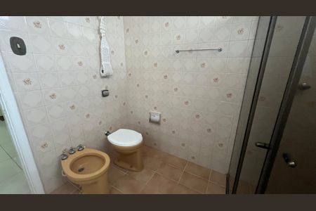 Casa à venda com 204m², 3 quartos e 2 vagasBanheiro