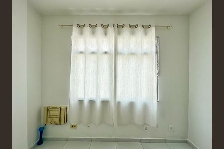 Studio de kitnet/studio para alugar com 1 quarto, 20m² em Centro, Rio de Janeiro