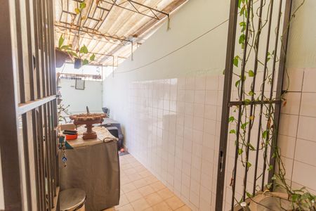 Apartamento à venda com 110m², 2 quartos e 1 vaga Apartamento à venda com 110m², 2 quartos e 1 vagaÁrea de Serviço