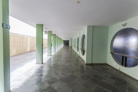 Apartamento à venda com 110m², 2 quartos e 1 vaga Apartamento à venda com 110m², 2 quartos e 1 vagaHall de entrada