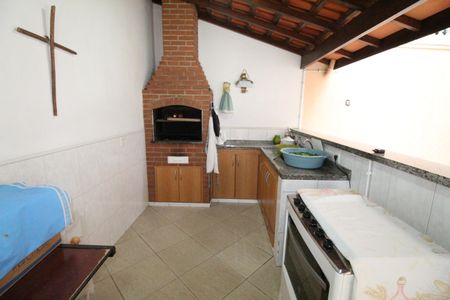 Casa para alugar com 145m², 4 quartos e 4 vagasÁrea Externa