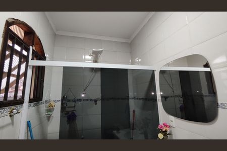 Casa à venda com 210m², 3 quartos e 6 vagasBanheiro Social