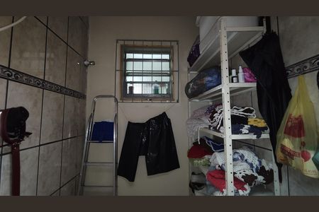 Casa à venda com 210m², 3 quartos e 6 vagasDespensa