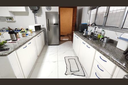 Casa à venda com 210m², 3 quartos e 6 vagasCozinha