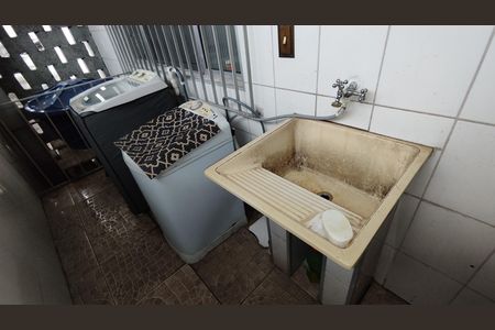 Casa à venda com 210m², 3 quartos e 6 vagasÁrea de Serviço