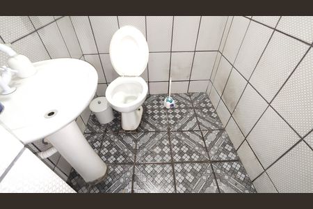 Casa à venda com 210m², 3 quartos e 6 vagasLavabo da Garagem