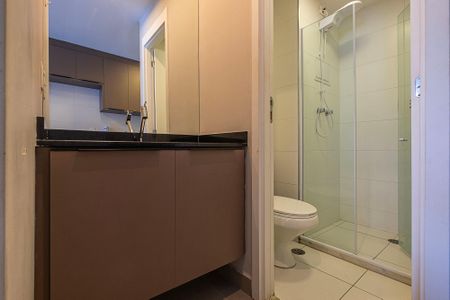 Banheiro de kitnet/studio à venda com 1 quarto, 25m² em Cerqueira César, São Paulo