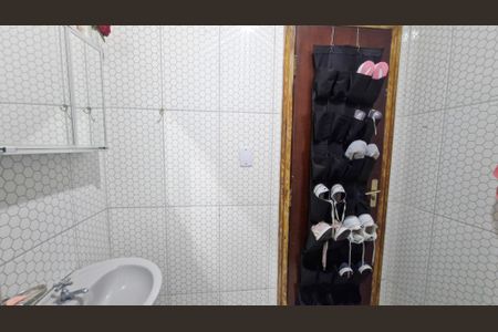 Casa à venda com 2 quartos, 170m² em Vila Romano, São Paulo