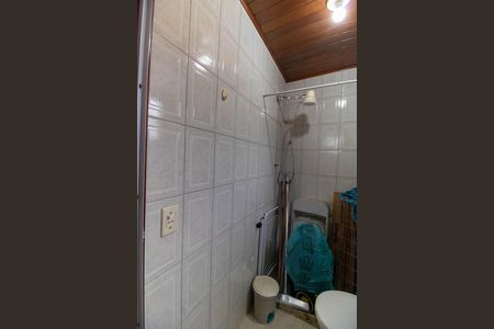 Casa à venda com 258m², 4 quartos e sem vaga Casa à venda com 258m², 4 quartos e sem vagaBanheiro