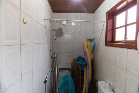 Casa à venda com 258m², 4 quartos e sem vaga Casa à venda com 258m², 4 quartos e sem vagaBanheiro