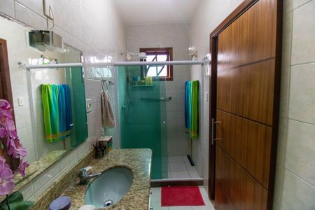 Casa à venda com 258m², 4 quartos e sem vaga Casa à venda com 258m², 4 quartos e sem vagaBanheiro da Suíte 2